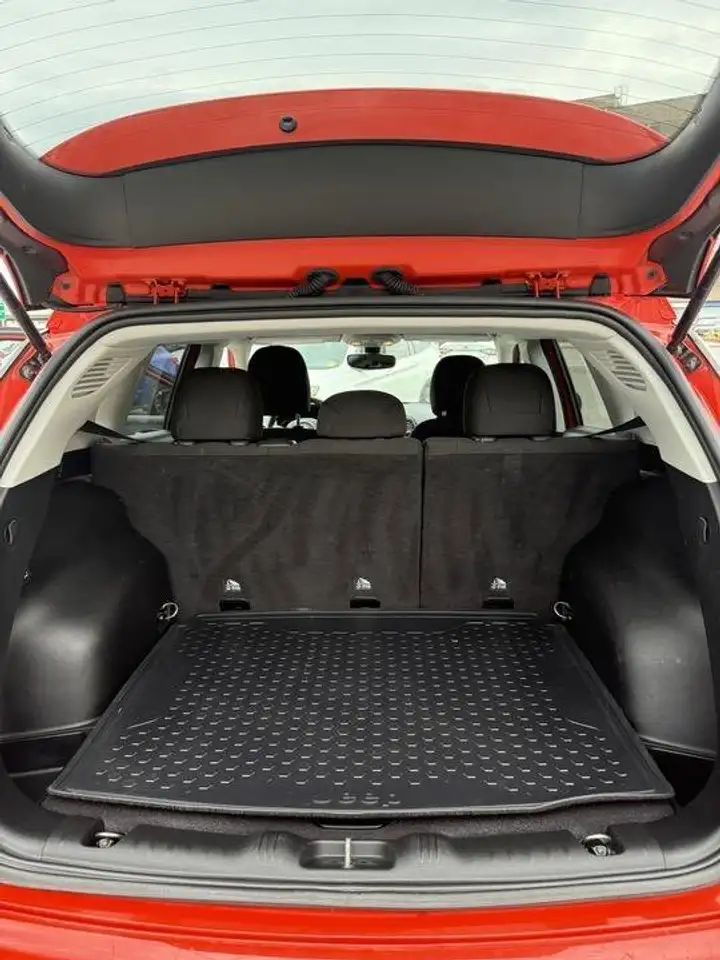 Jeep Compass снимка Jeep Compass