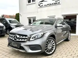 Mercedes-Benz GLA 200 *AMG*NAVI*TEMP*PDC*SHZ*LED*R´19*LEDER*