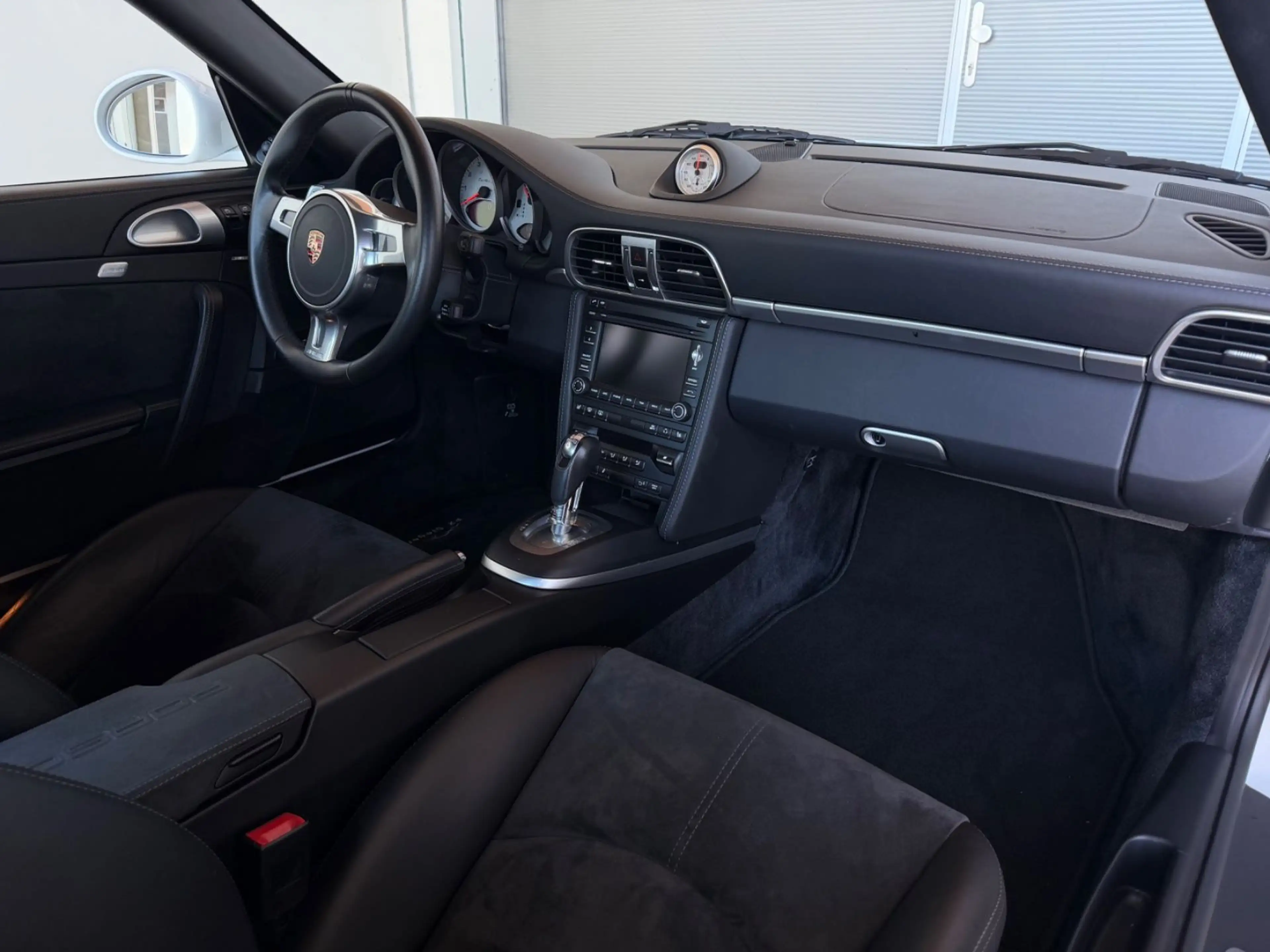 Porsche 997 .2 Turbo S Coupé - PTS - Aerokit - Erstlack - — photo 9