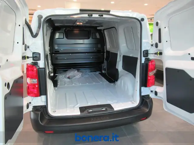Toyota Proace view 5