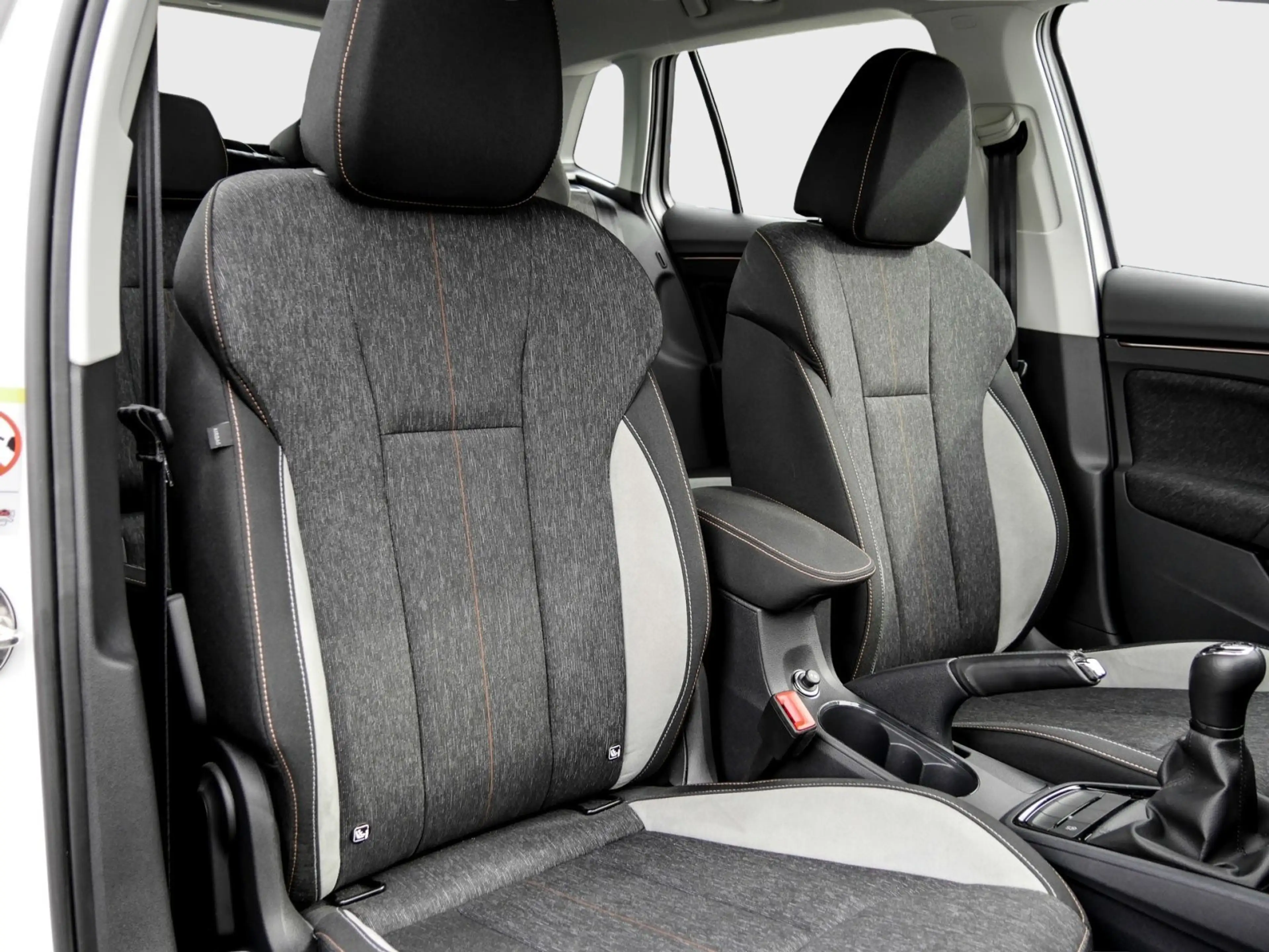 Skoda Kamiq Style 1.0 TSI LED AHK GRA Keyless — photo 6