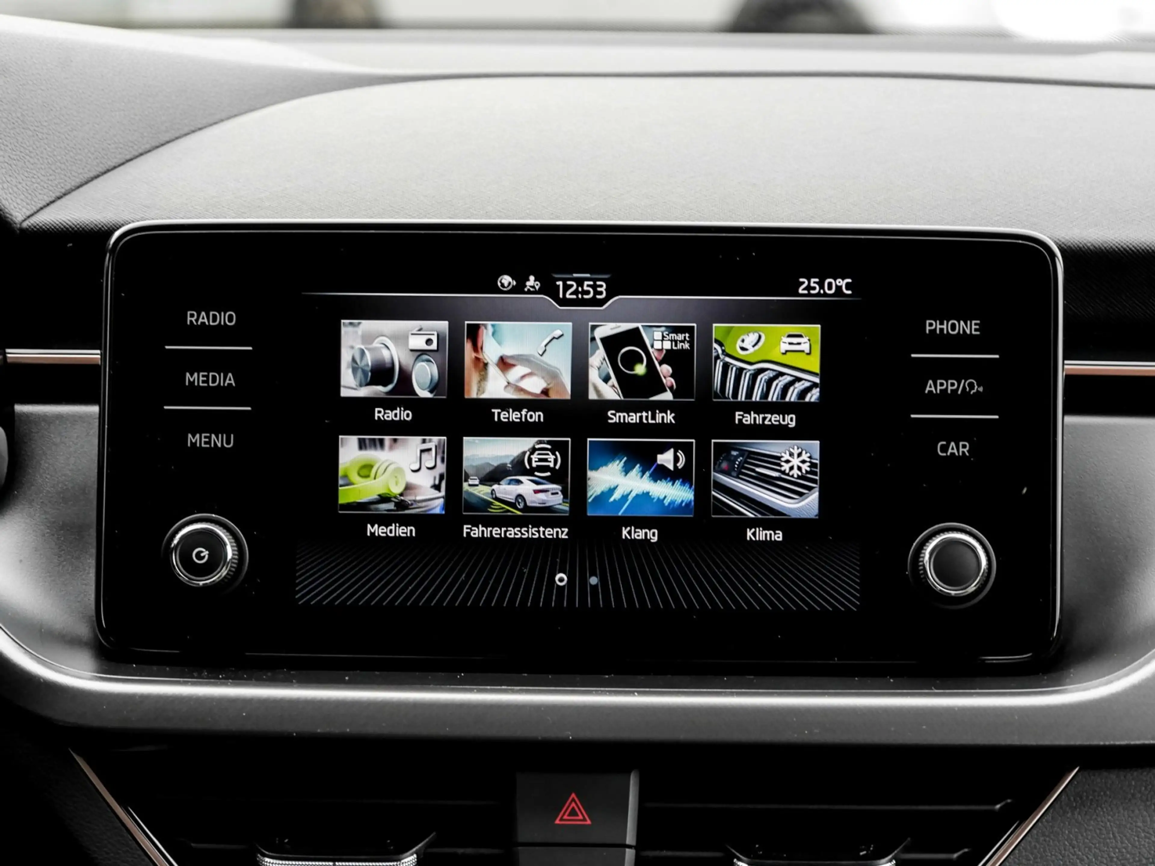 Skoda Kamiq Style 1.0 TSI LED AHK GRA Keyless — photo 7