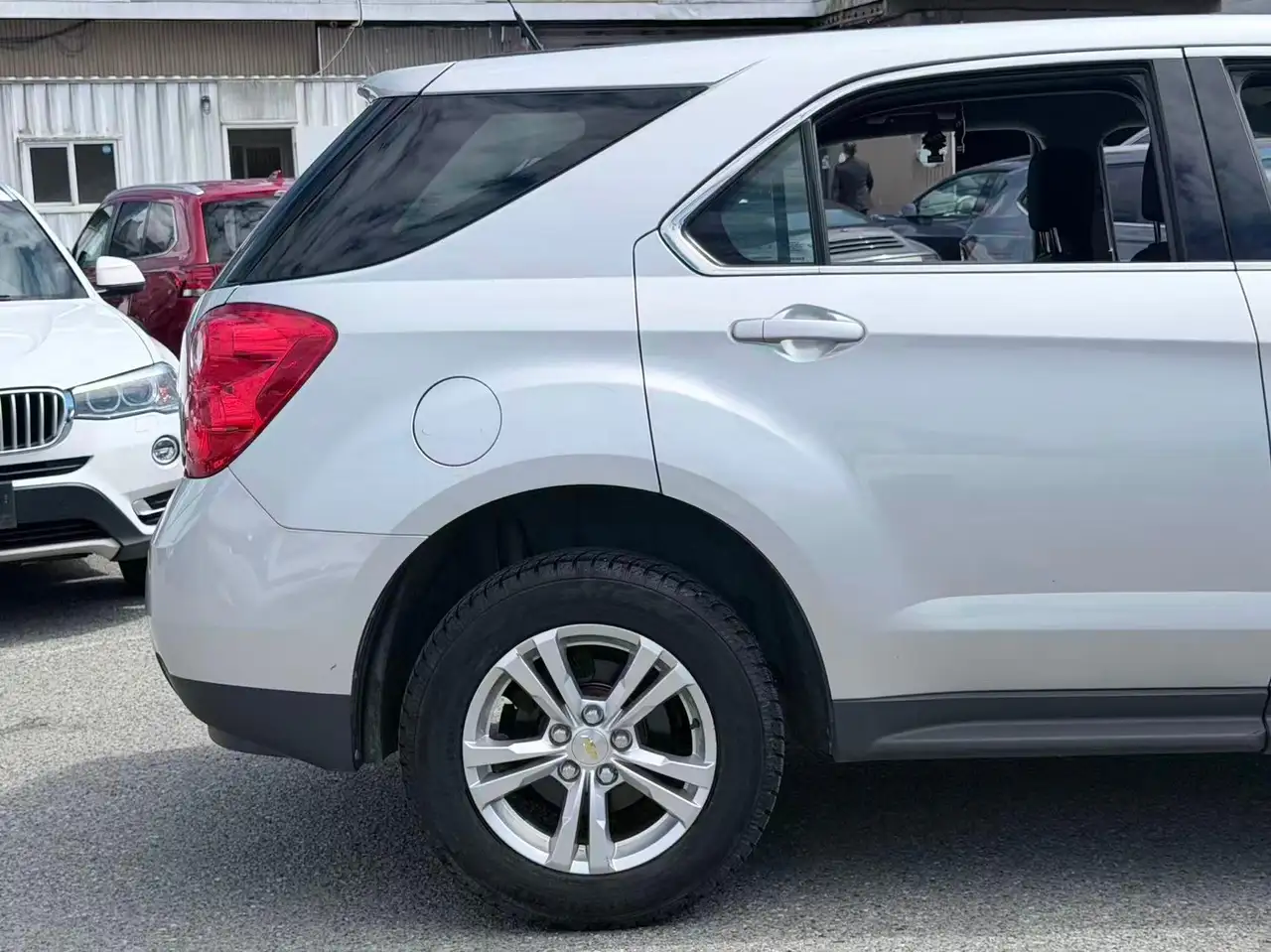 Chevrolet Equinox photo Chevrolet Equinox