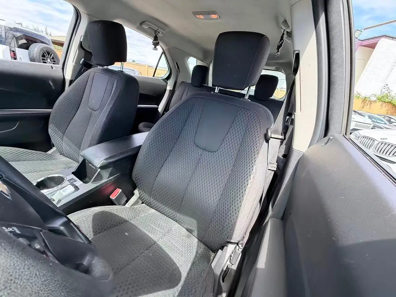 Chevrolet Equinox photo Chevrolet Equinox