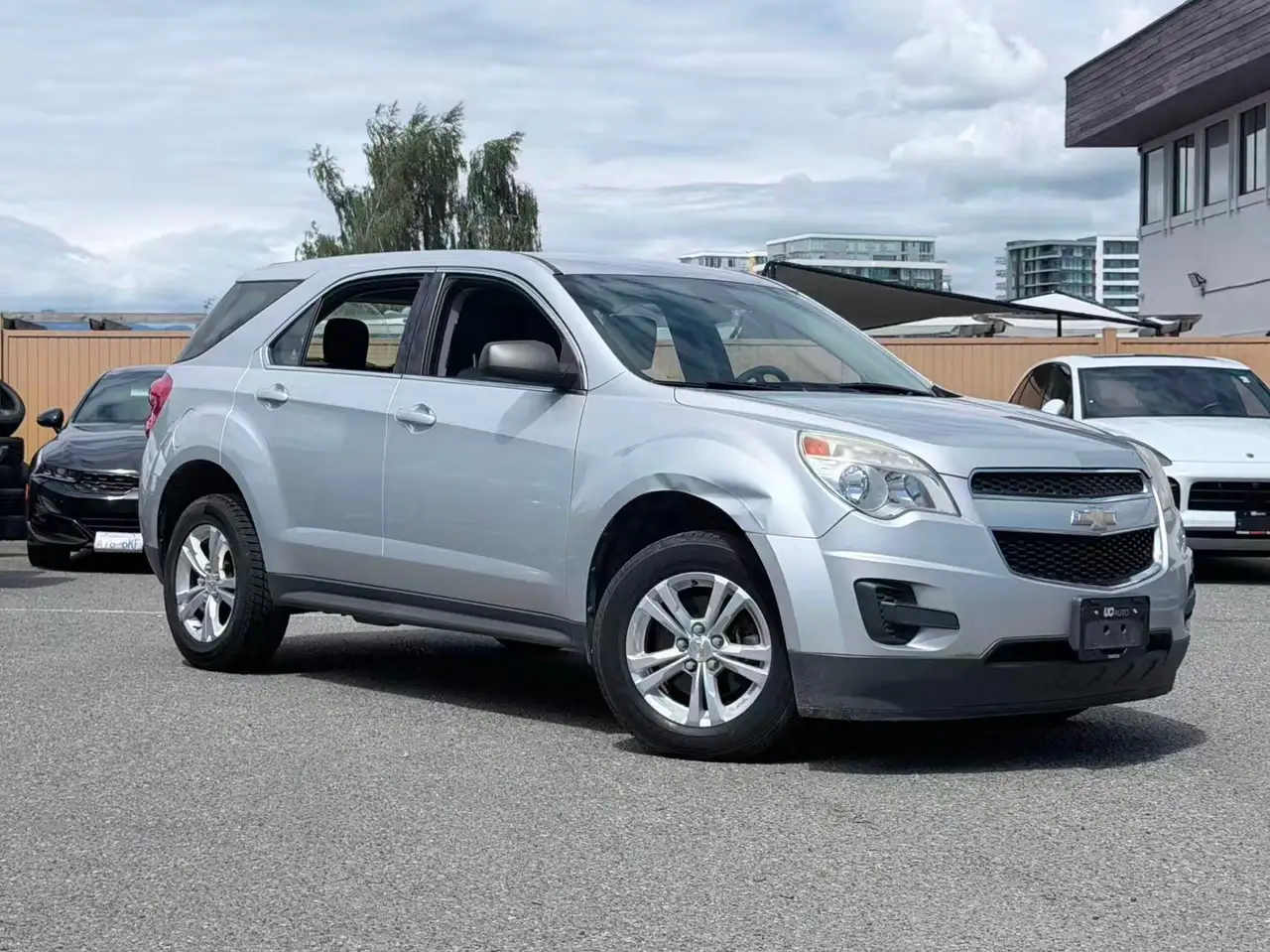 Chevrolet Equinox photo Chevrolet Equinox