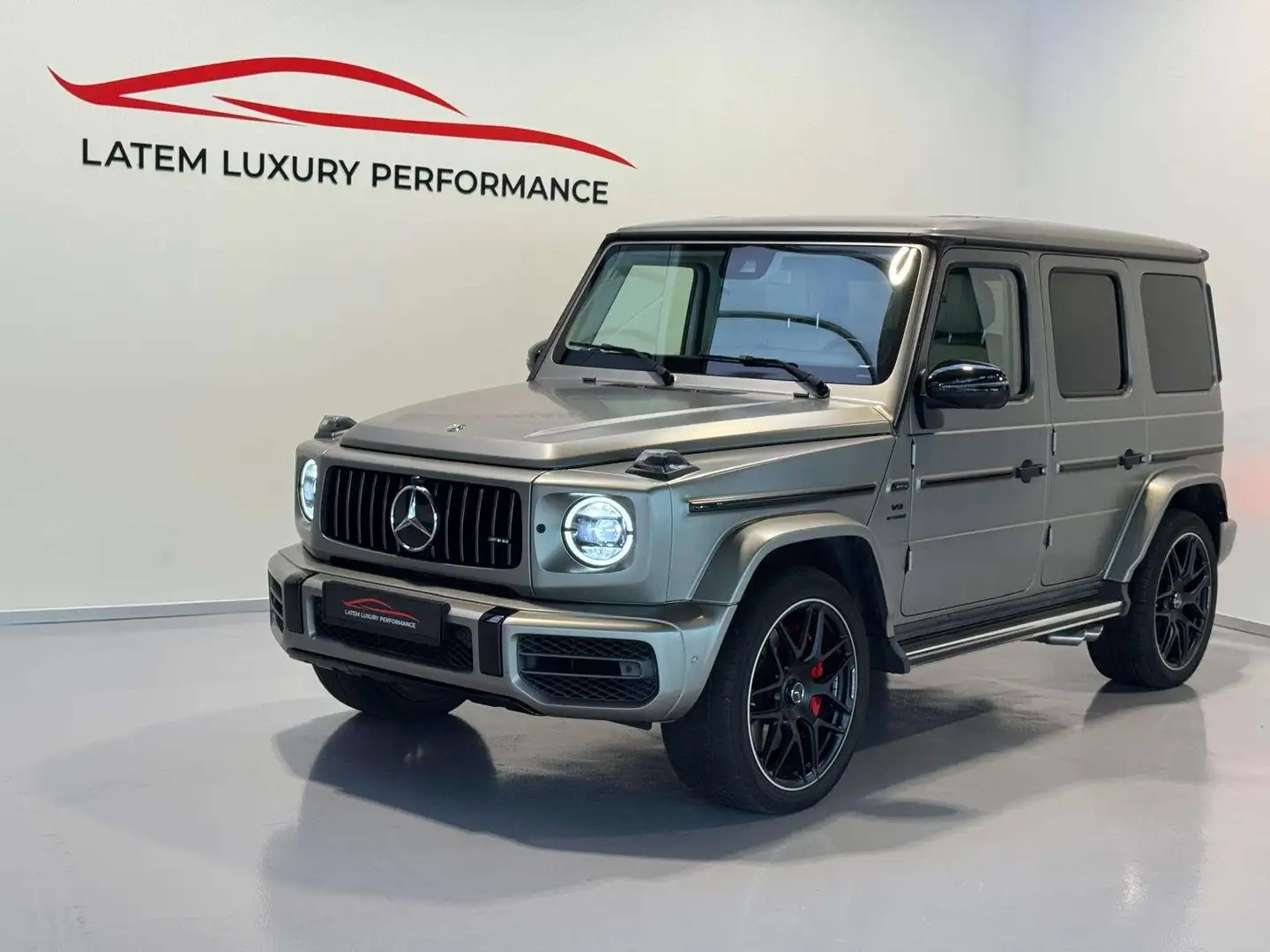 Mercedes-Benz G 63 AMG Magno - Carbon - 22\u0027\u0027 AMG - Full option Bronze - 1