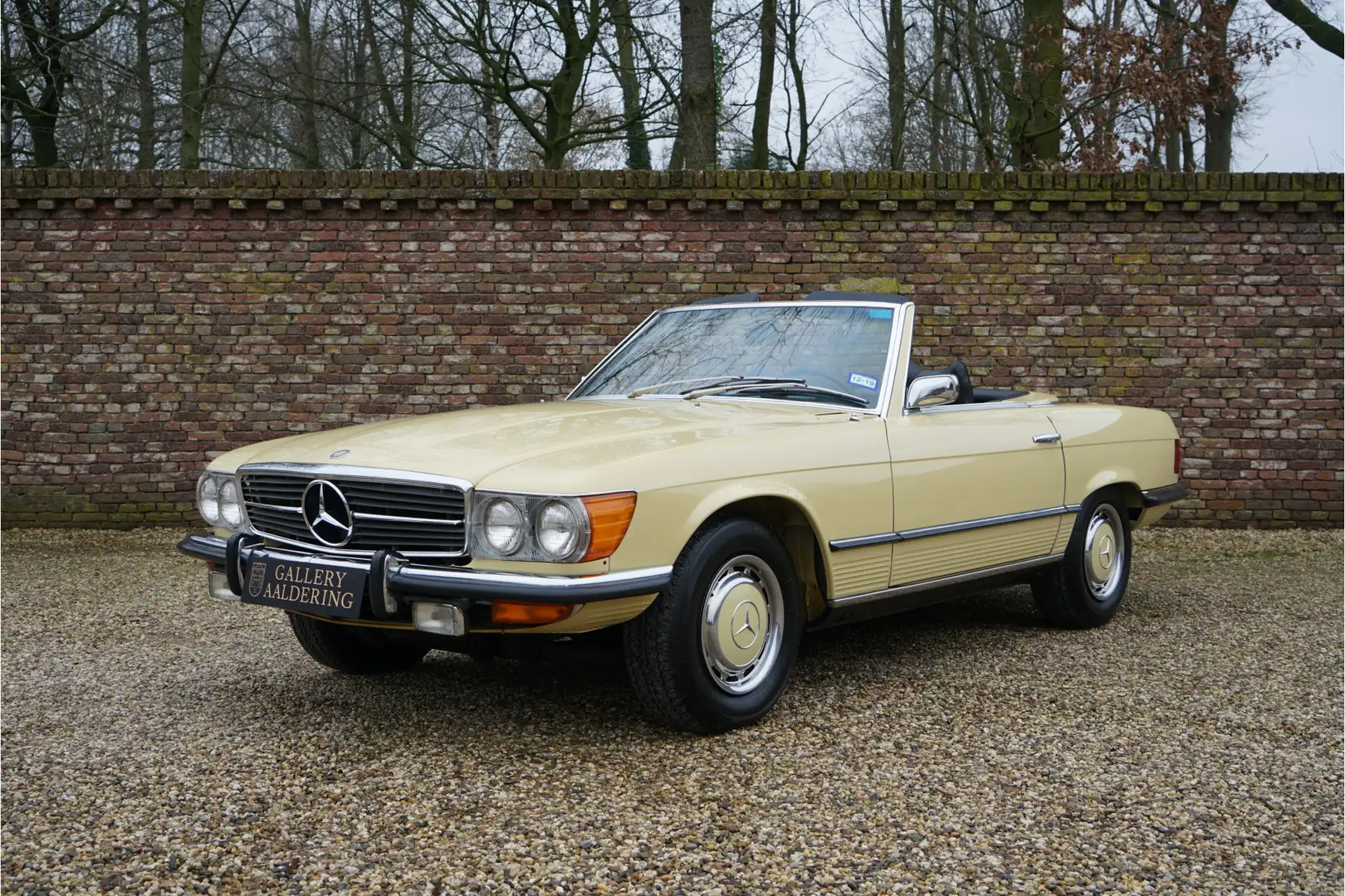Mercedes-Benz SL 450 "Low Mileage" Superb original condition, Low milea Jaune - 1