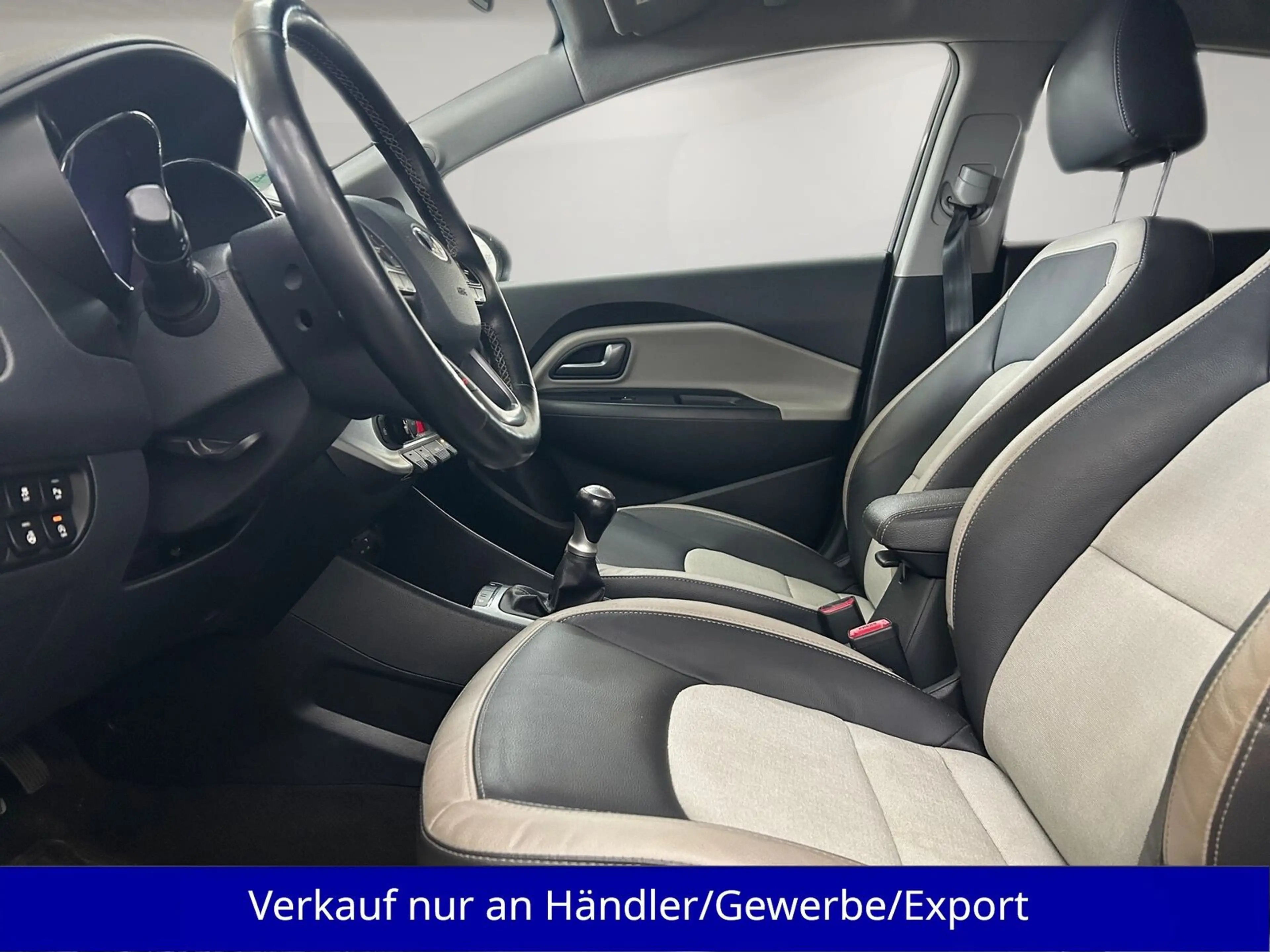 Kia Rio 1.2i 1.Hand AAC SHZ T-Leder Navi PDC — photo 9