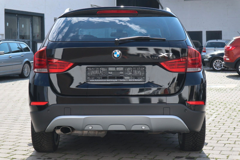 BMW X1 sDrive 18i Automatik Leder Steuerkette+HU NEU — photo 6