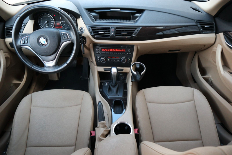 BMW X1 sDrive 18i Automatik Leder Steuerkette+HU NEU — photo 23