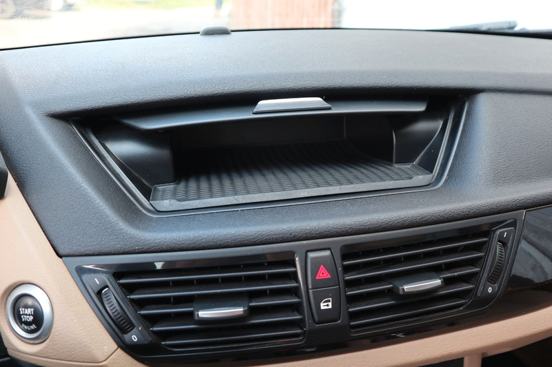 BMW X1 sDrive 18i Automatik Leder Steuerkette+HU NEU — photo 22