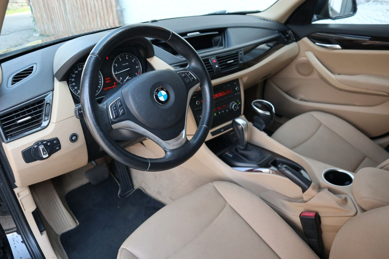 BMW X1 sDrive 18i Automatik Leder Steuerkette+HU NEU — photo 16