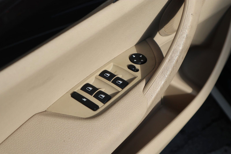 BMW X1 sDrive 18i Automatik Leder Steuerkette+HU NEU — photo 17