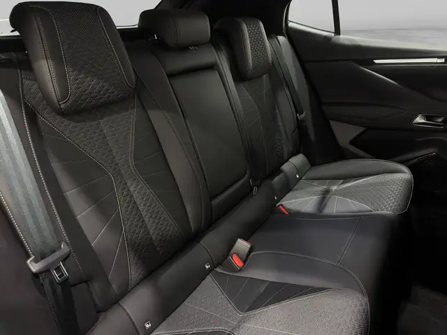 DS Automobiles N°4 view 12