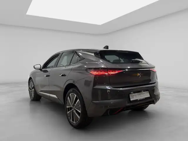 DS Automobiles N°4 view 6