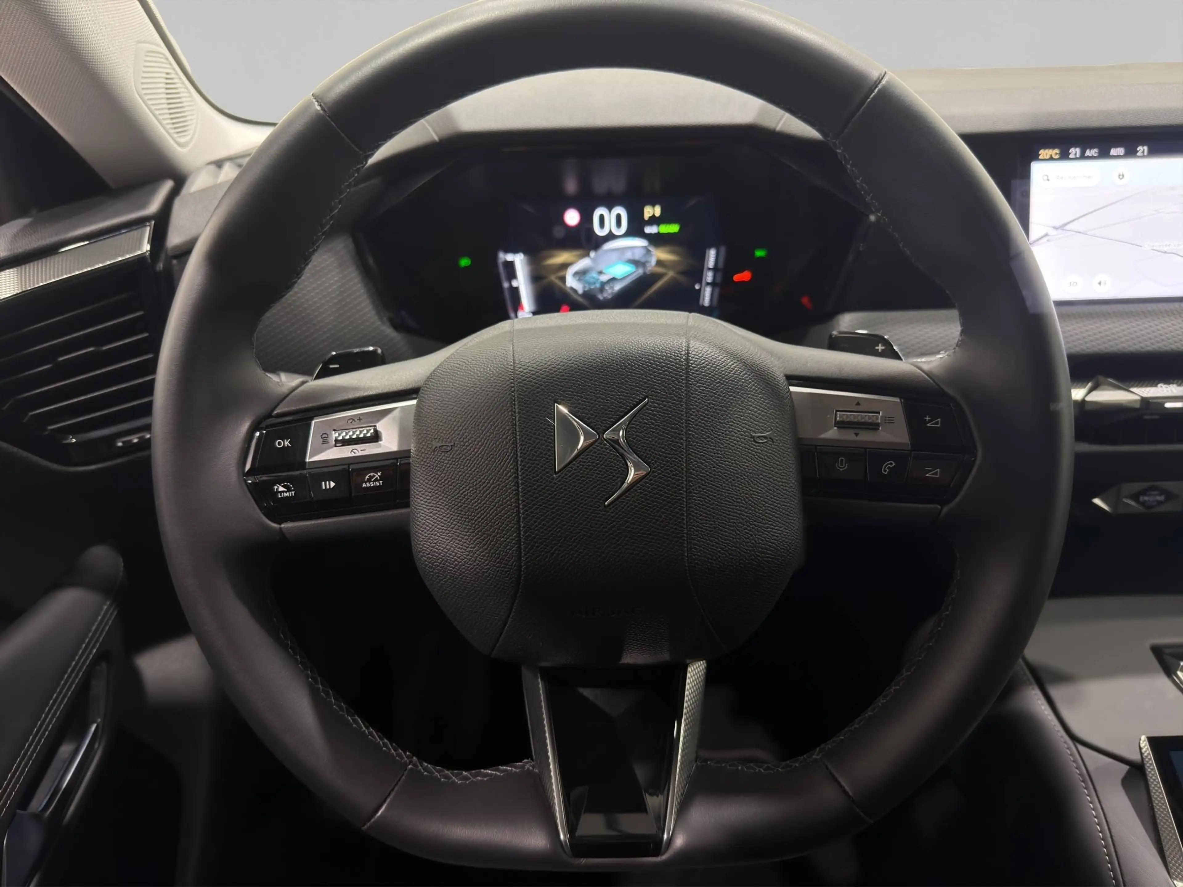 DS Automobiles N°4 PALLAS ***HEATED SEATS*MATRIX LIGHTS*** — photo 13