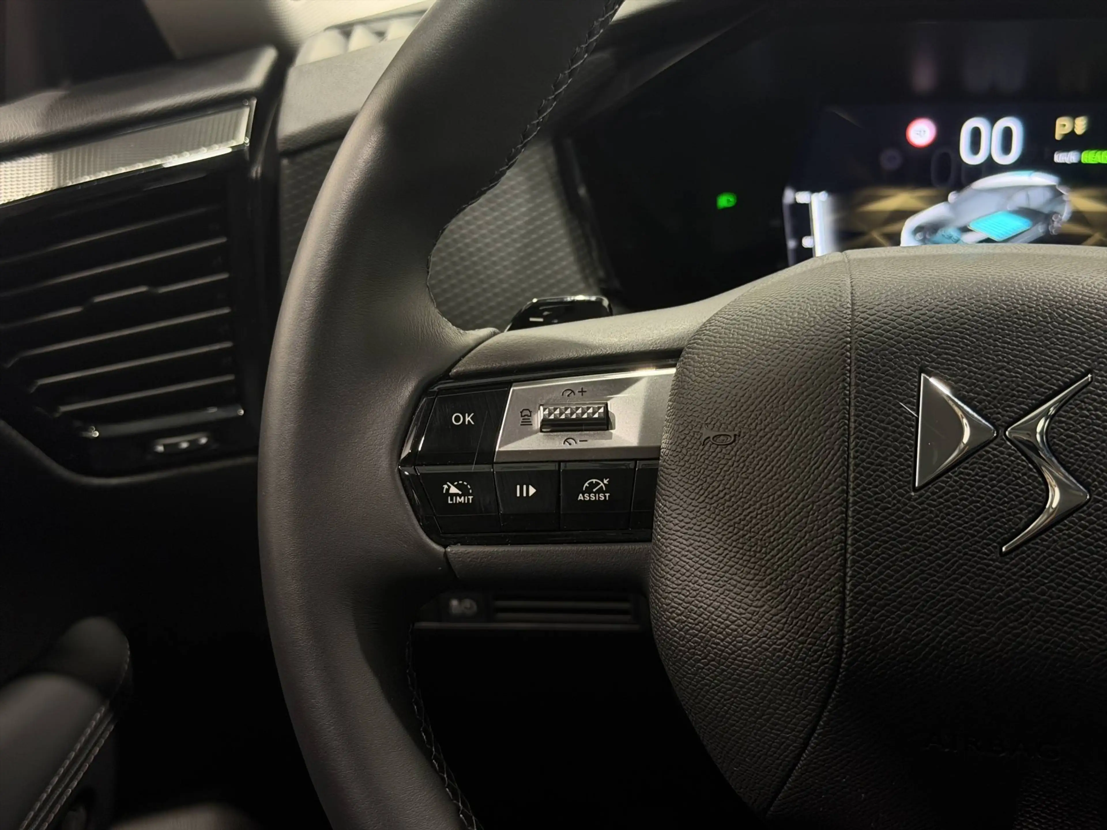 DS Automobiles N°4 PALLAS ***HEATED SEATS*MATRIX LIGHTS*** — photo 15