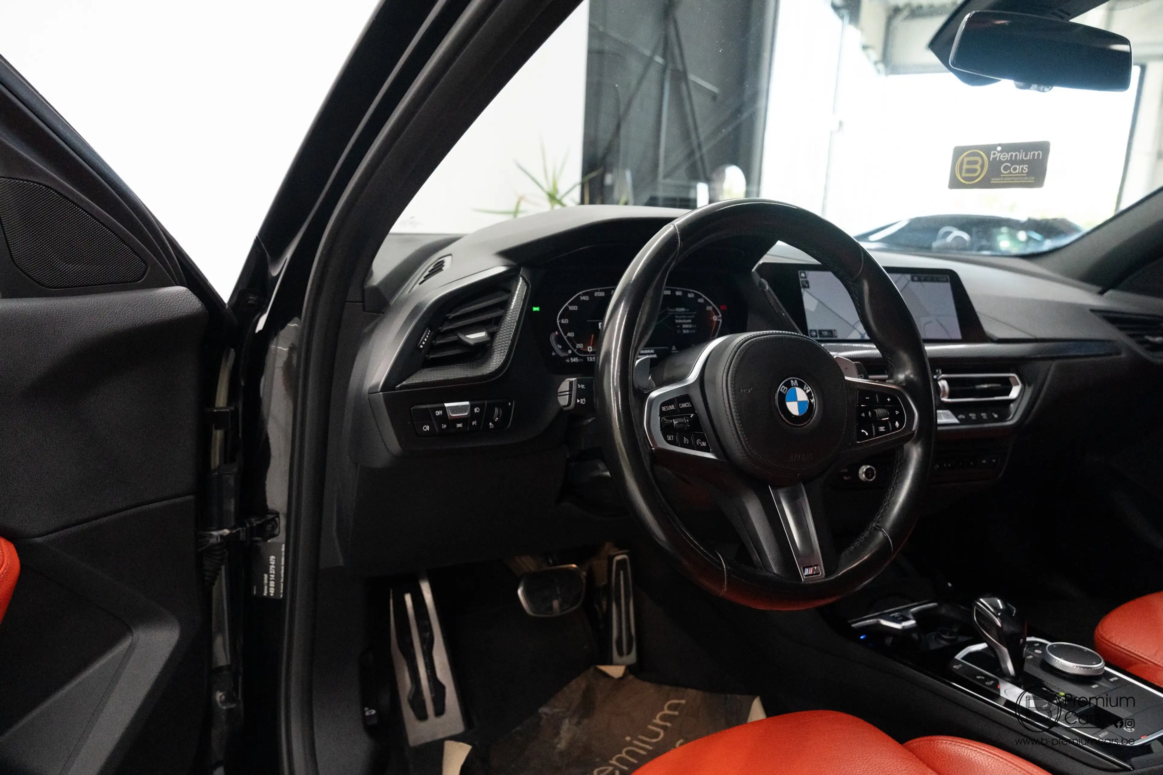 BMW 135 i xDrive! M Performance Pack! Camera! Garantie! — photo 9