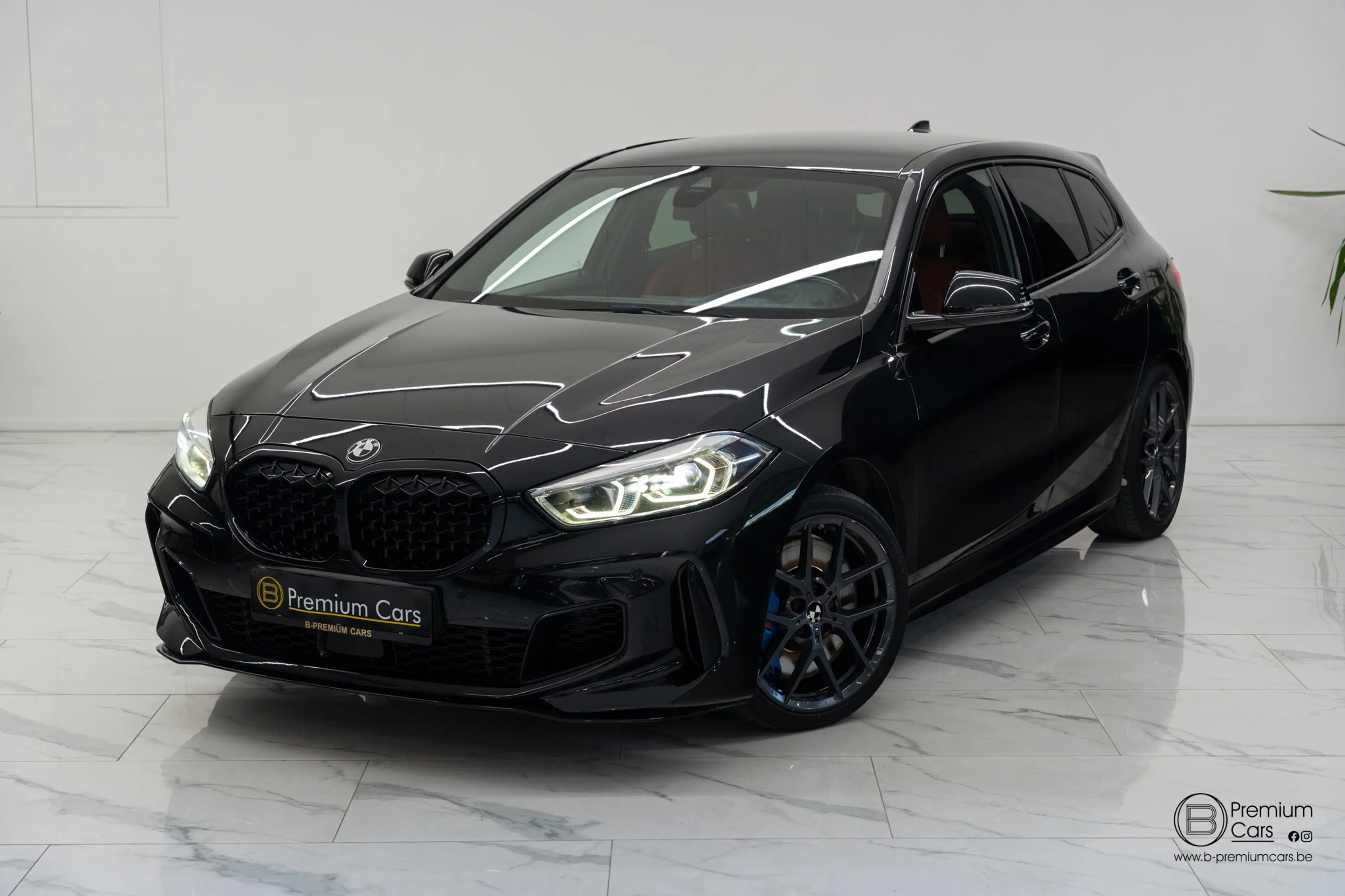 BMW 135 i xDrive! M Performance Pack! Camera! Garantie! — photo 2