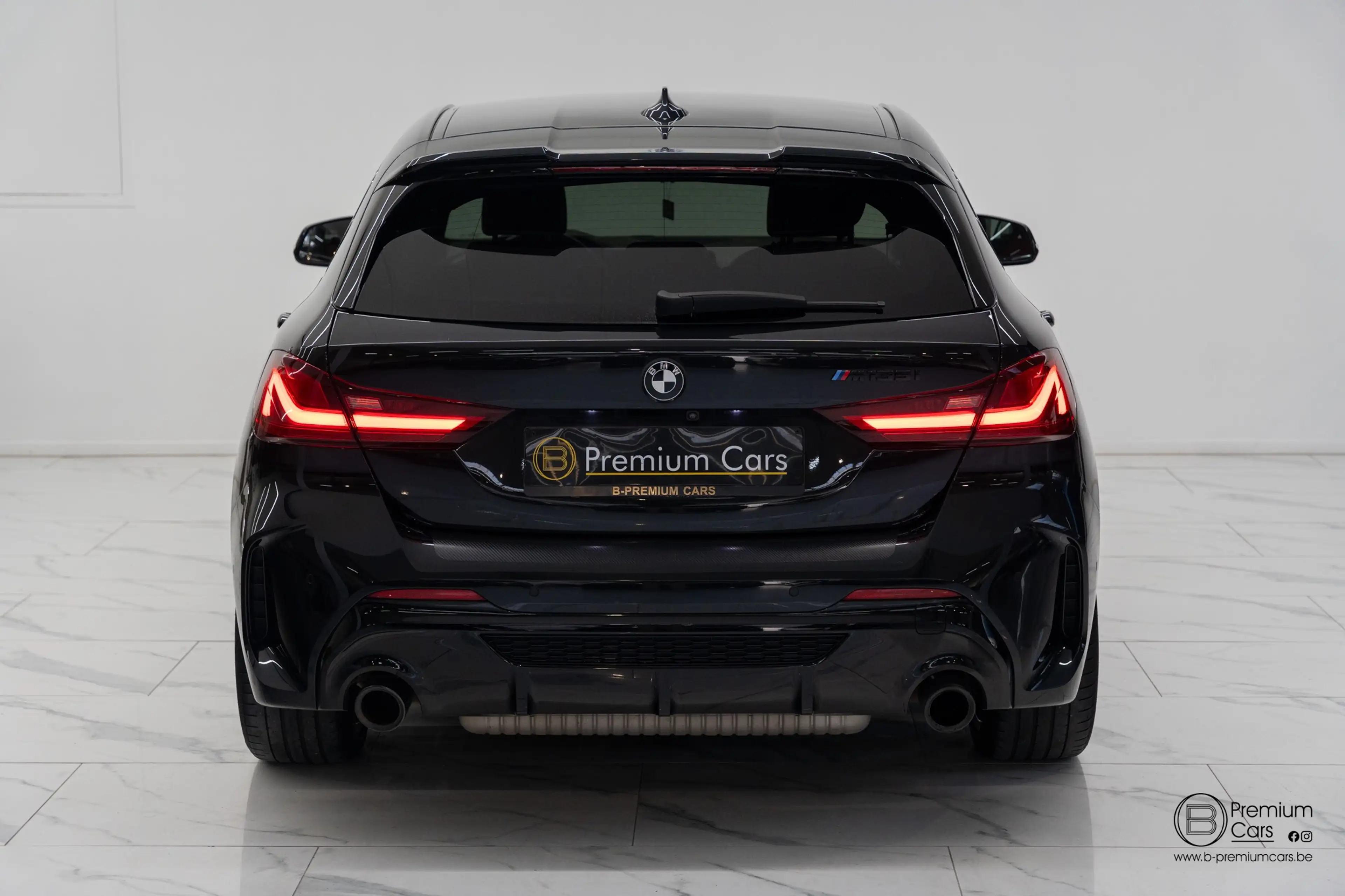 BMW 135 i xDrive! M Performance Pack! Camera! Garantie! — photo 15