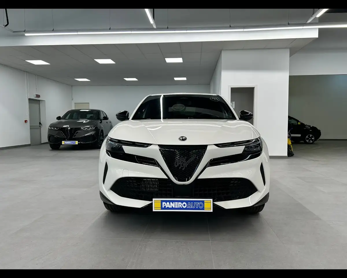 Alfa Romeo Junior 2026