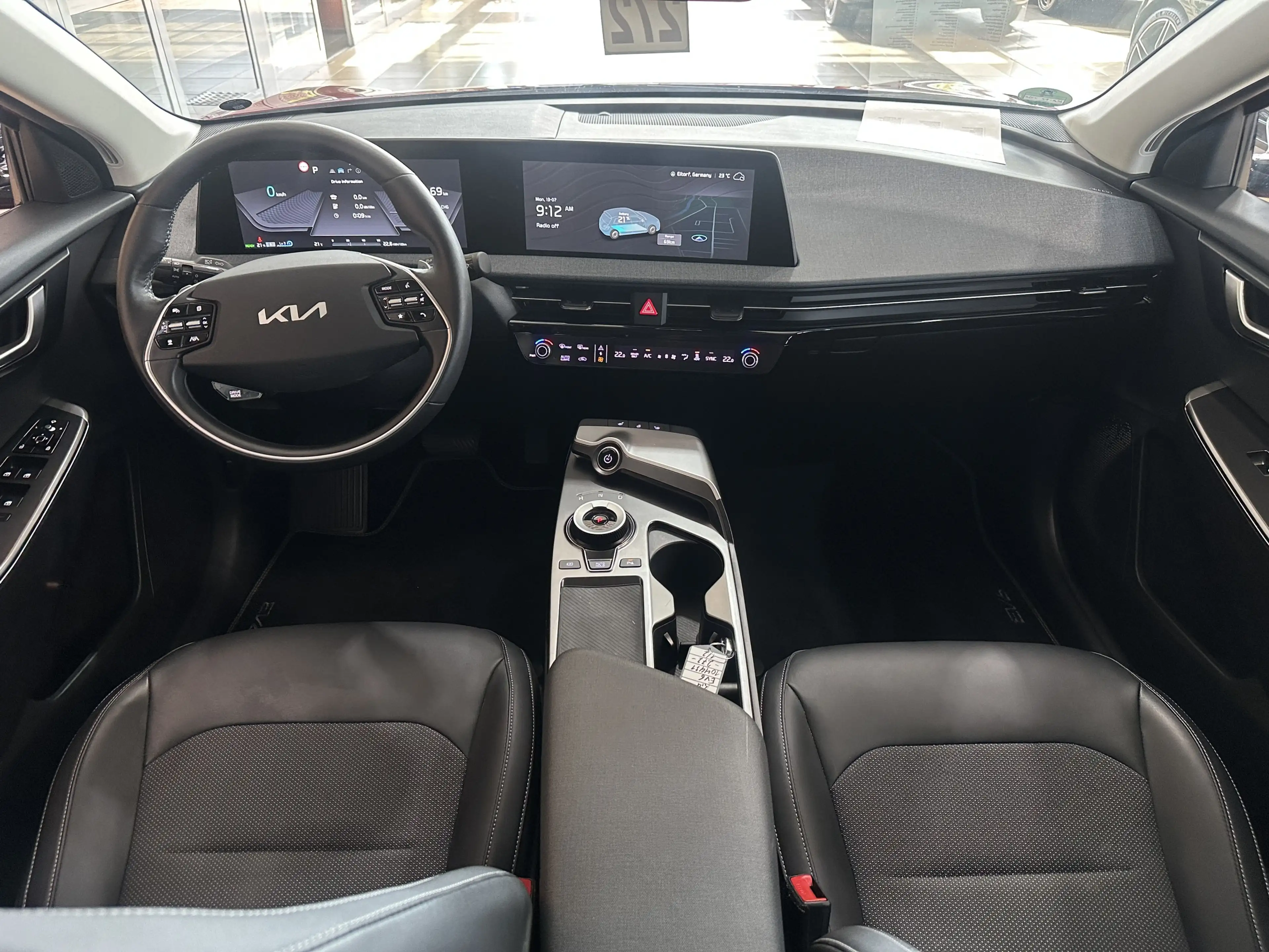 Kia EV6 Leder R.Cam Navi LED ACC SHZ 58kWh Wärmepumpe — photo 12