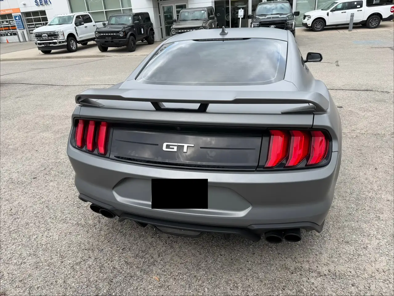 Ford Mustang photo Ford Mustang