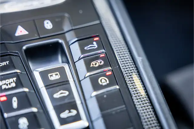 Porsche 991 view 20