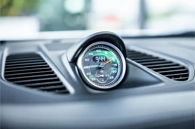 Porsche 991 view 14