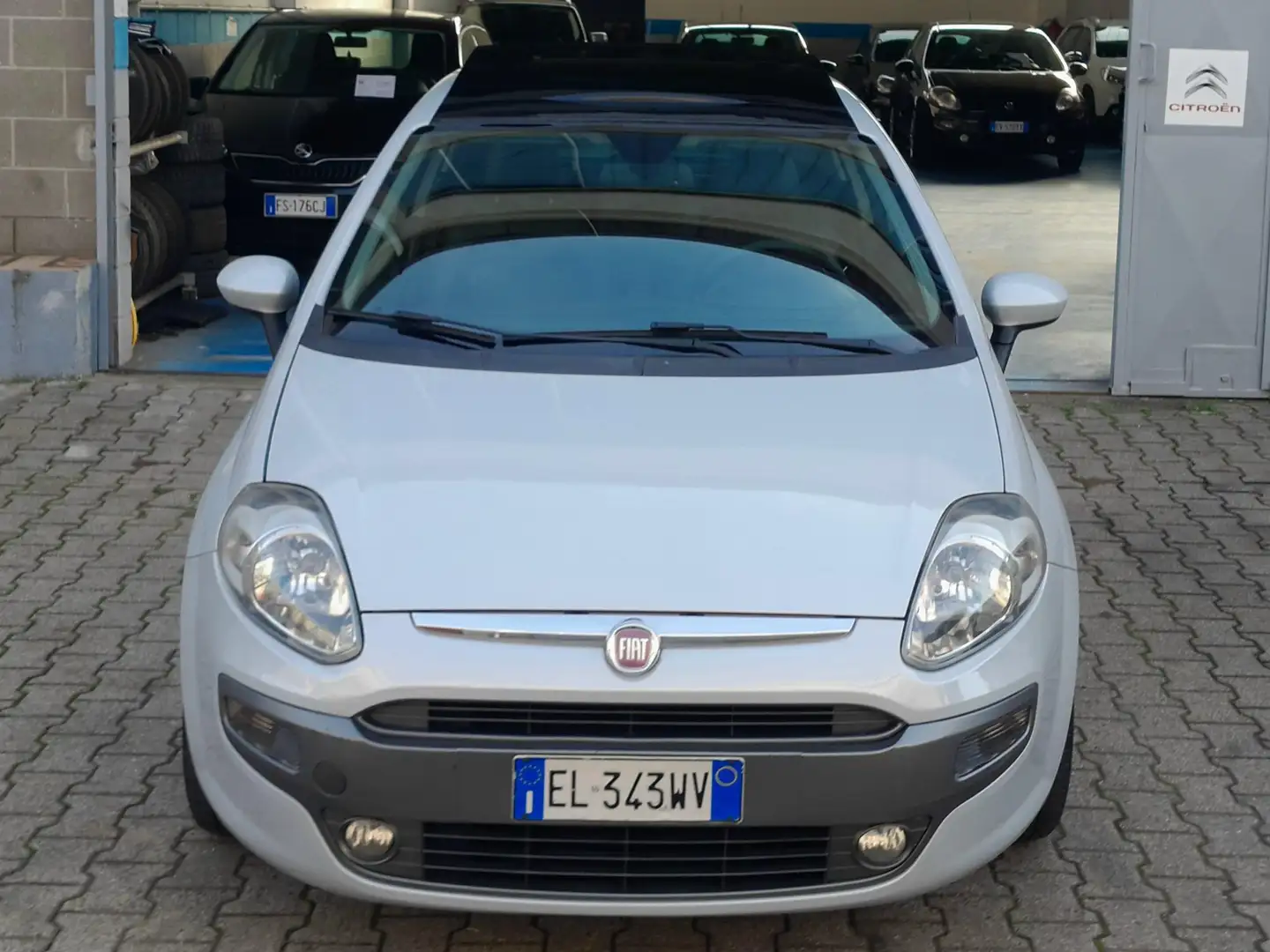 Fiat Punto Evo 1.4 Turbo S&S Sport Gris - 2