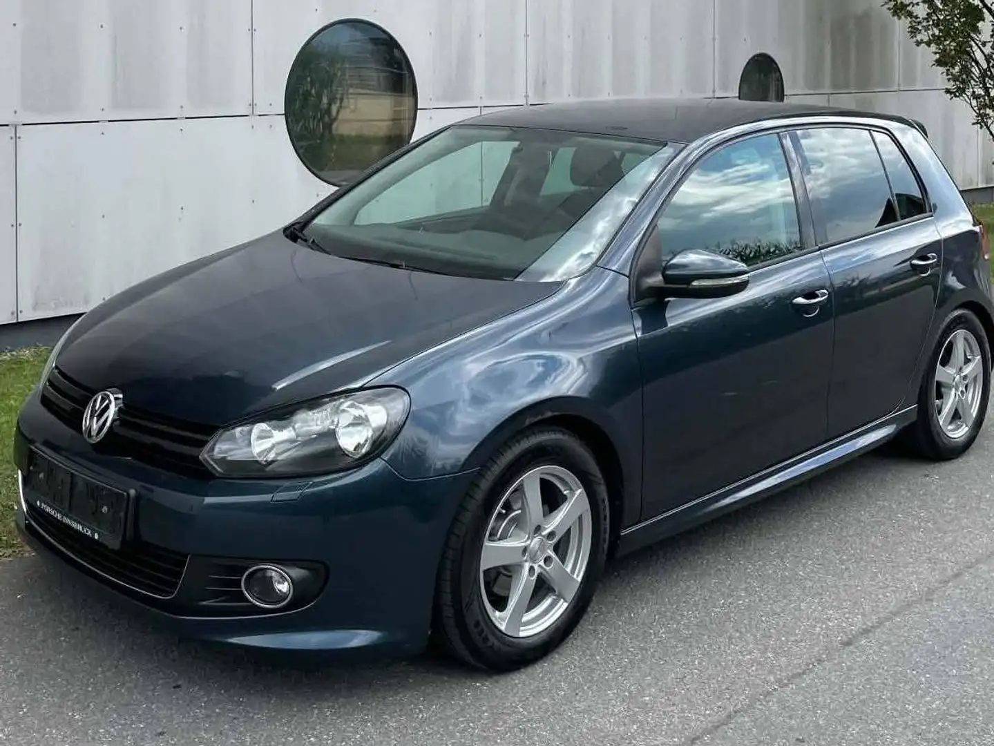 Volkswagen Golf 1,6 GT TDI DPF *Nur an Gewerbetreibende* Blau - 1