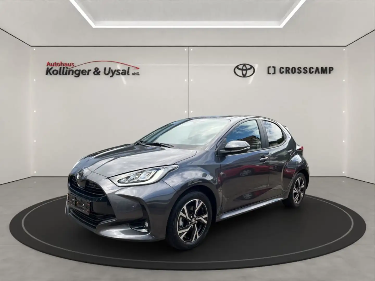 Toyota Yaris Hybrid 116 1.5 VVT-i Teamplayer - 2