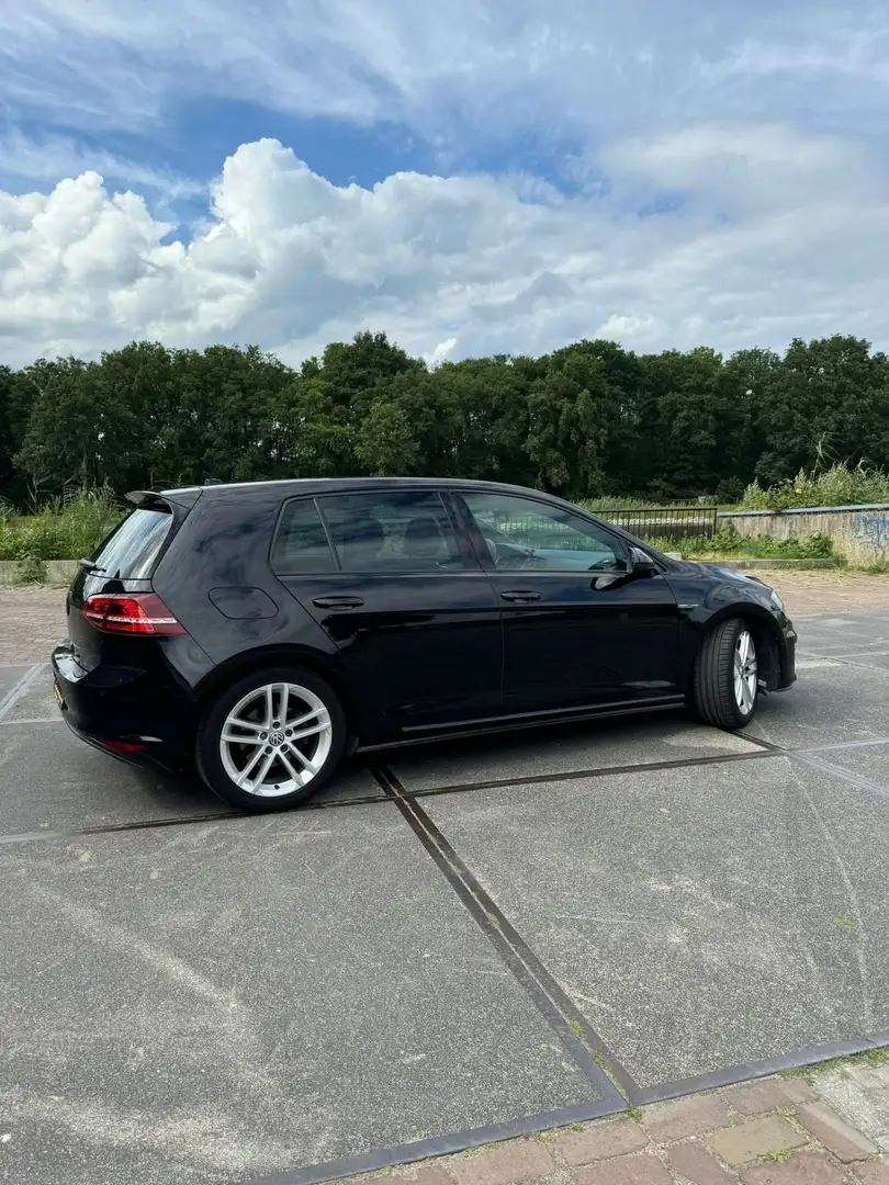 Volkswagen Golf 2.0 TDI GTD Zwart - 2