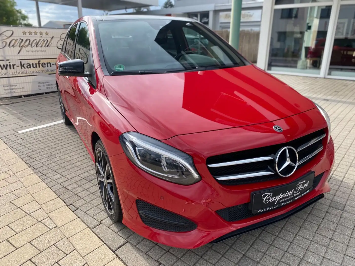 Mercedes-Benz B 200 B -Klasse ,2.Hd,Automatik, NAVI, AHK,LEDER Roşu - 2