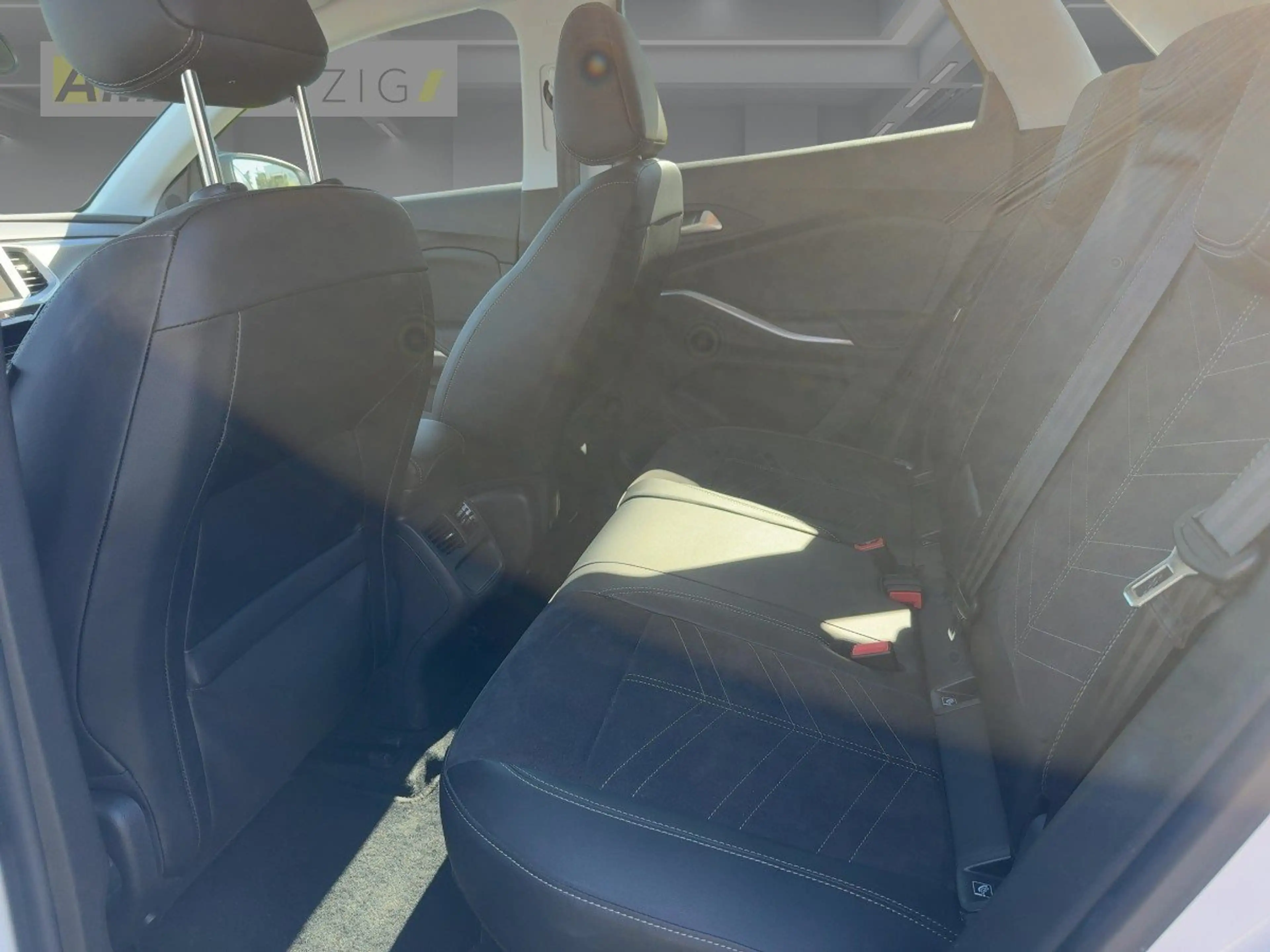 Opel Grandland 1.2 Turbo GS Line *HU/AU neu* — photo 11