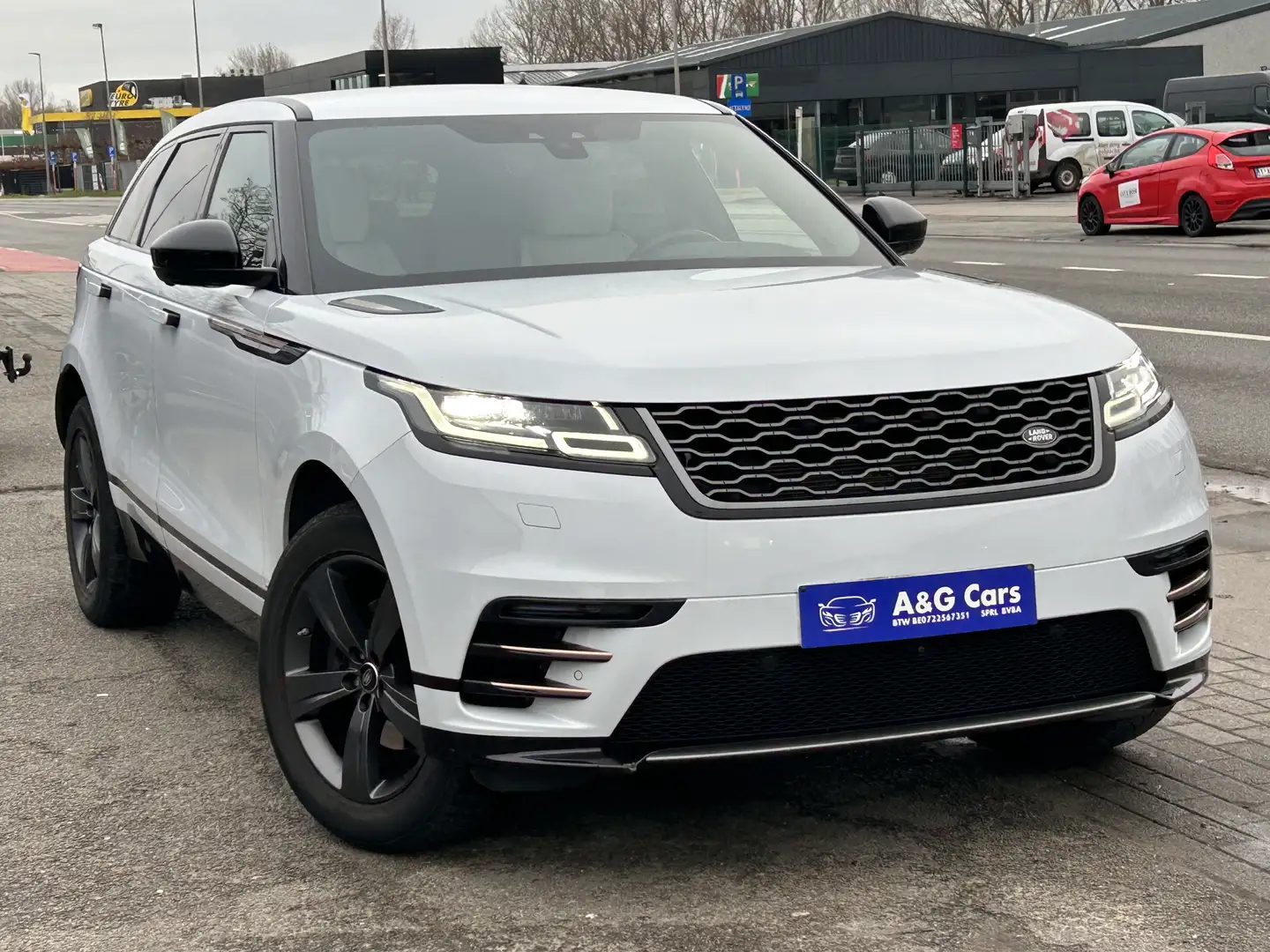 Land Rover Range Rover Velar 2.0 R-Dynamic S 4WD Aut. 250 Blanc - 1