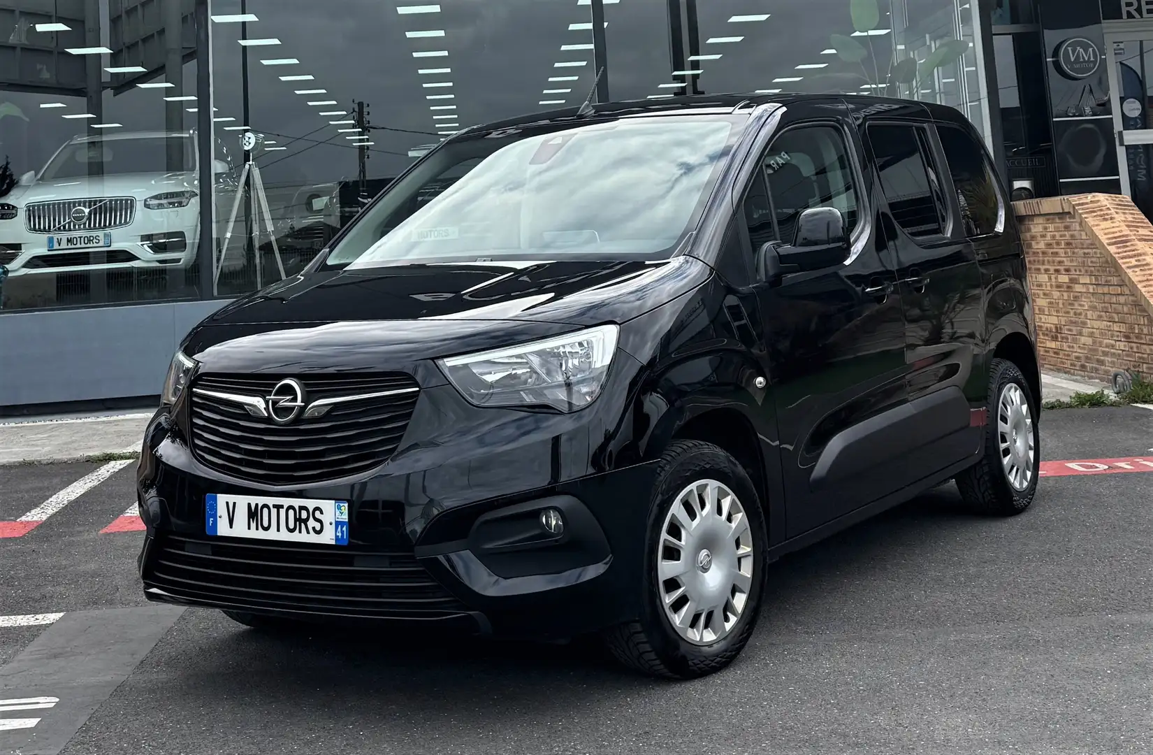 Opel Combo Life Multispace 1.5 D 130 Élégance 5PL 1er Main Schwarz - 1