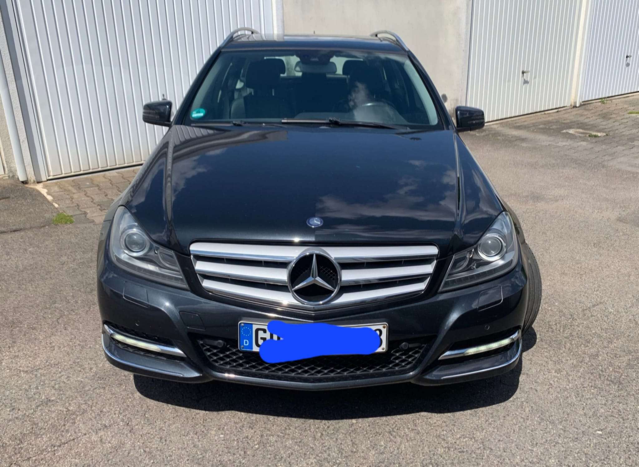 Second hand Mercedes Benz C-Class 