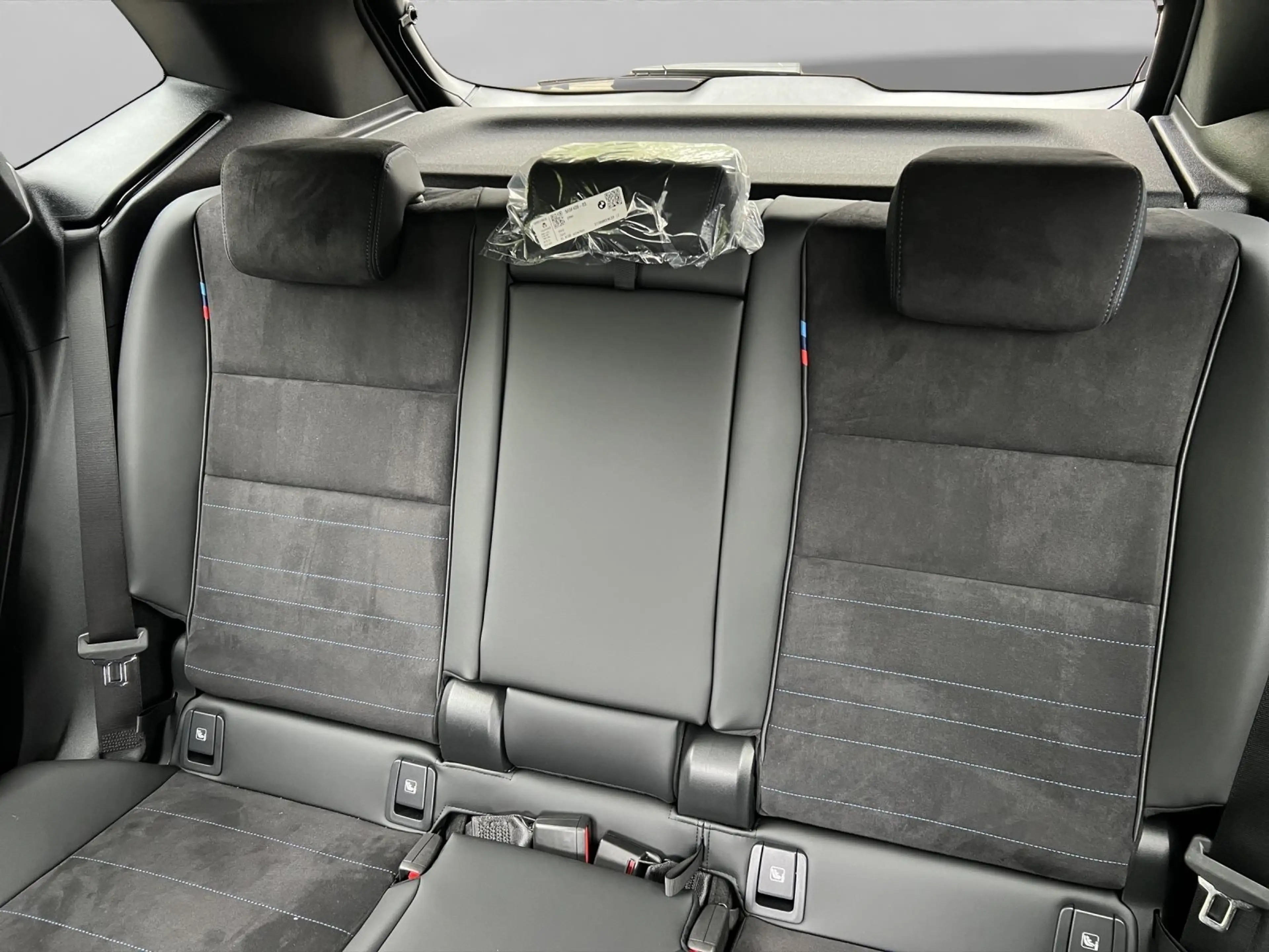 BMW 230 e xDrive M Sportpaket Head-Up Harman Kardon Drivin — photo 8