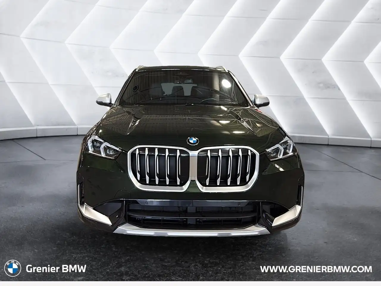 BMW X1 снимка BMW X1