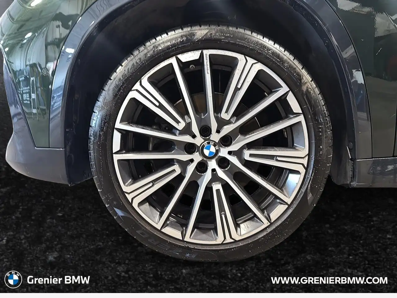 BMW X1 снимка BMW X1