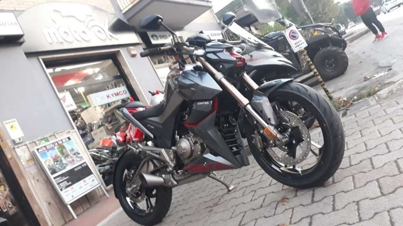 Zontes 125 U ZONTES U-125