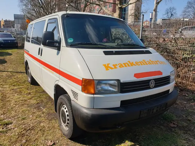 Volkswagen T4 Caravelle 2.5 TDI 9-Sitzer