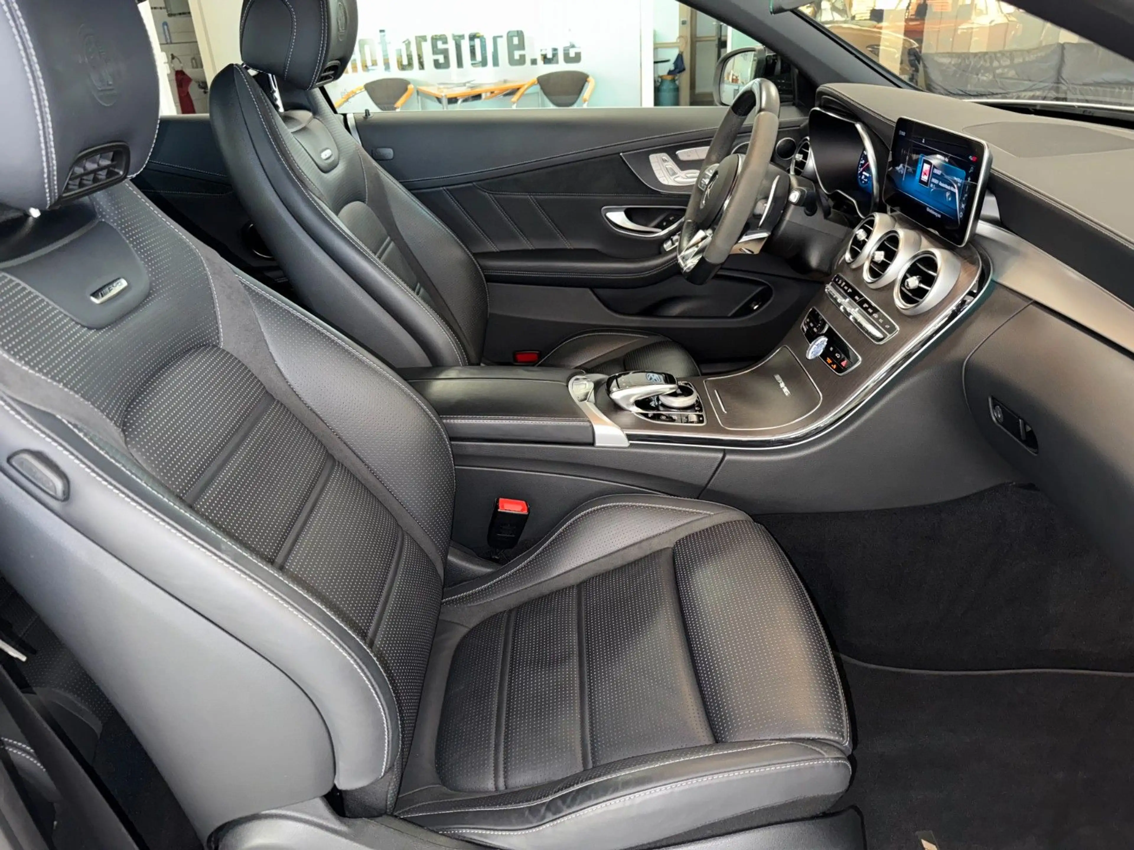 Mercedes-Benz C 63 AMG C63 S AMG V8 BI-TURBO |17tKM|1A/TOP|SERVICE:NEU — photo 14