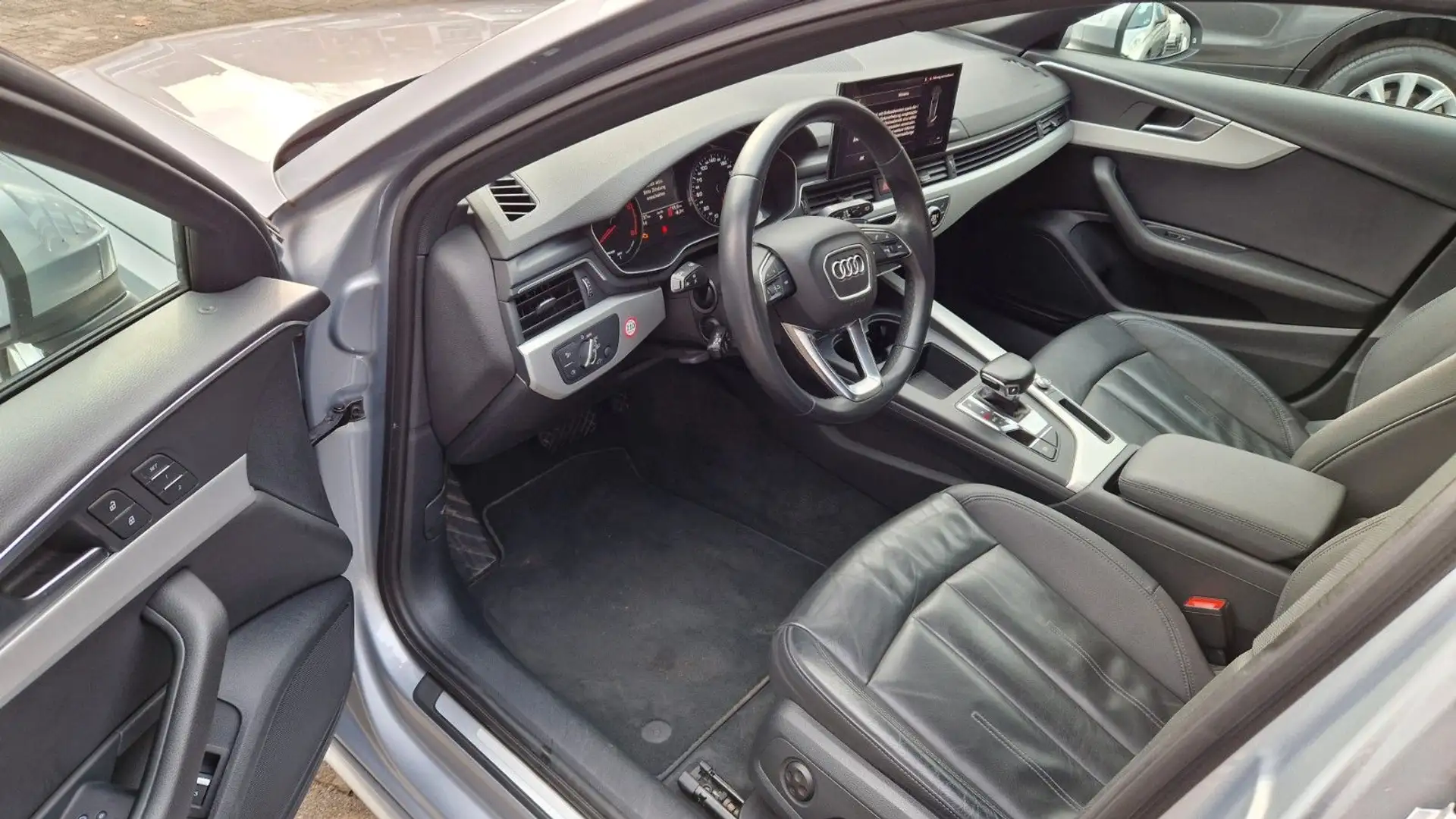 Audi A4 Avant 40 TDI S tronic LED+NAVI+AHK+ACC+DAB Grigio - 2