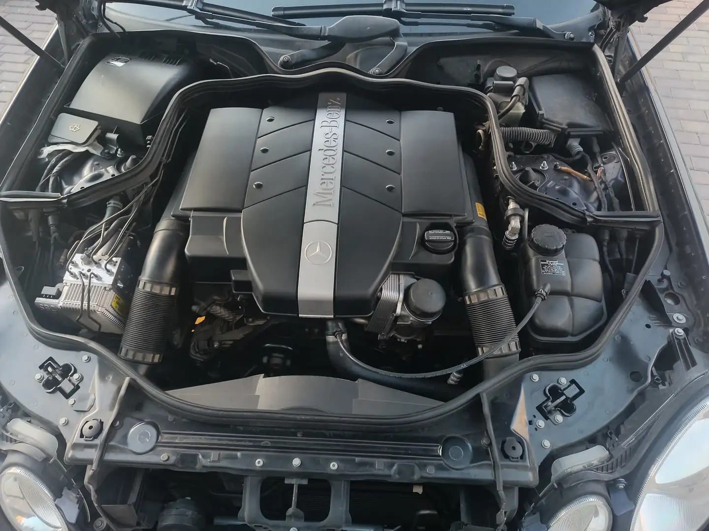 Mercedes-Benz E 240 E Familiar 240 Elegance Elegance Azul - 2