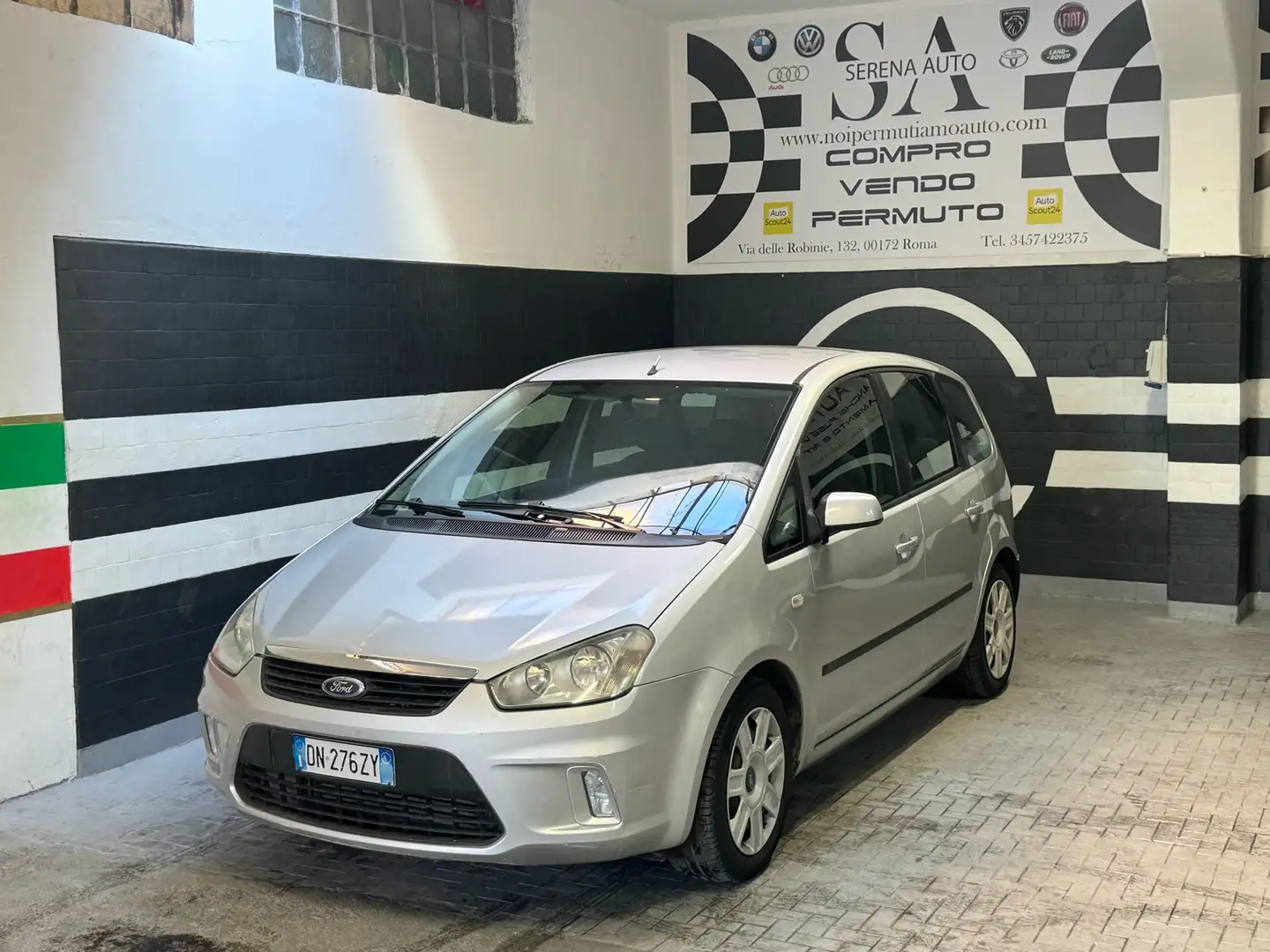 Ford C-Max 1.6 tdci Titanium Pack 110cv in perfetto stato Zilver - 2