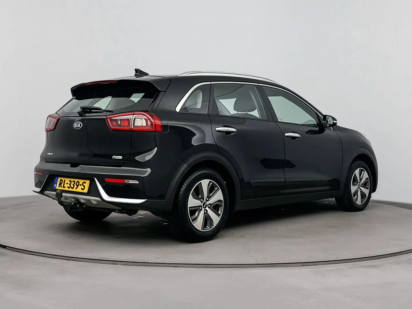 Kia Niro 1.6 GDi Hybrid DynamicLine | Navigatie | Camera | Negro - 2