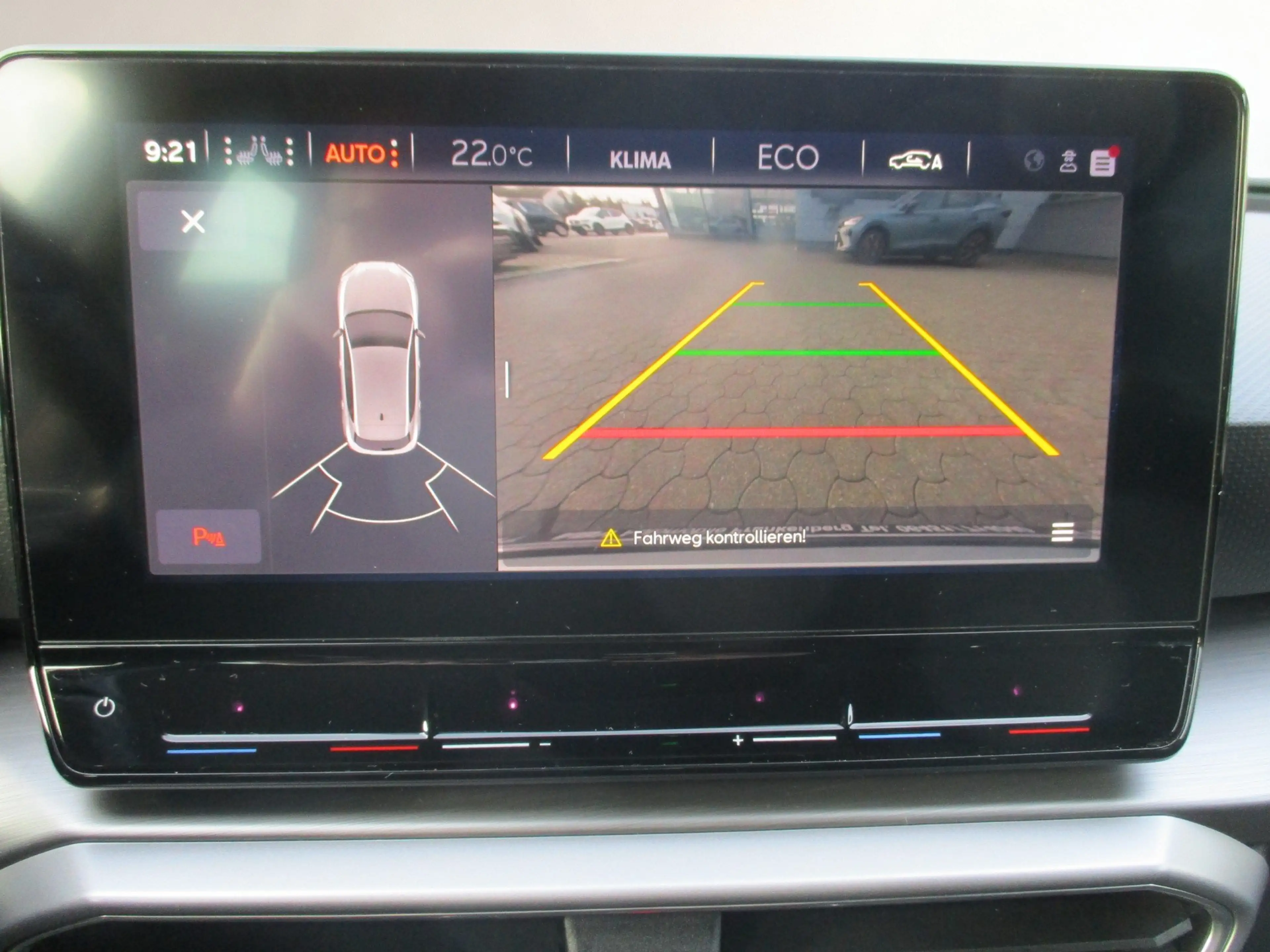 SEAT Leon e-Hybrid FR e-Hybrid Systemleistung 204 PS — photo 13