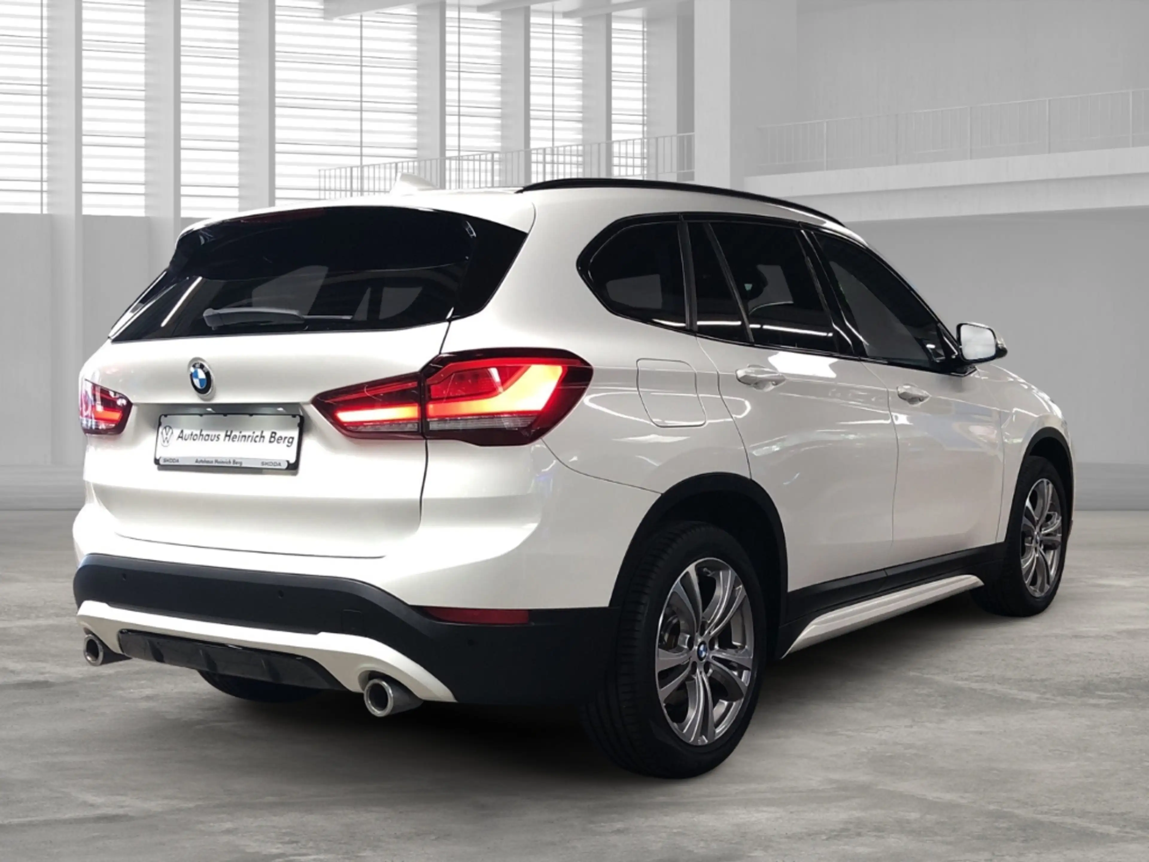BMW X1 xDrive 20 d Sport Line HUD AD AHK-abnehmbar El. Pa — photo 3